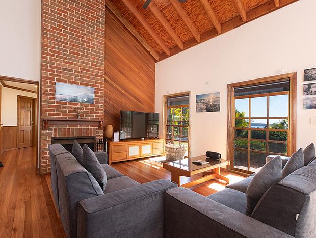 Photo 4 for Wallis Lake Farm Stay. 15 Mins from Boomerang Beach