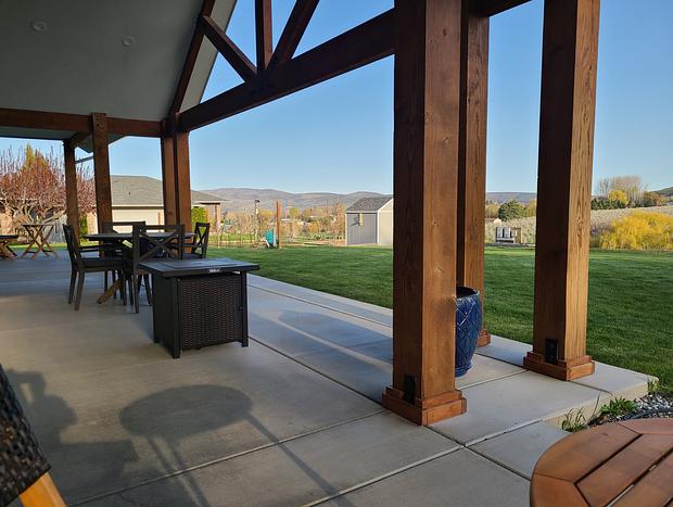 Photo 9 for Vineyard View House