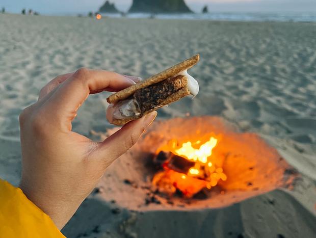 Photo 3 for Smores at Cannon Beach