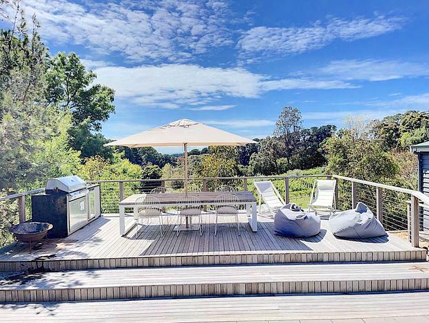 Photo 31 for Red Hill Lane - 5 Bedroom - Vineyard & Rural Valley Views
