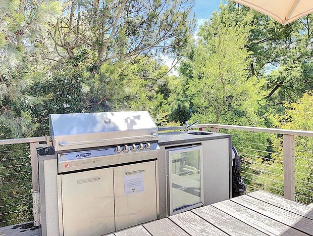Photo 27 for Red Hill Lane - 5 Bedroom - Vineyard & Rural Valley Views