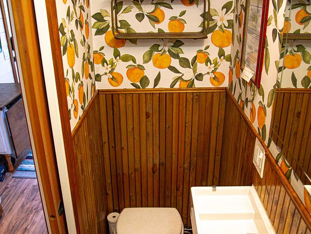 Photo 27 for Trout Creek Tiny Home - Cedar Hot Tub & Sauna