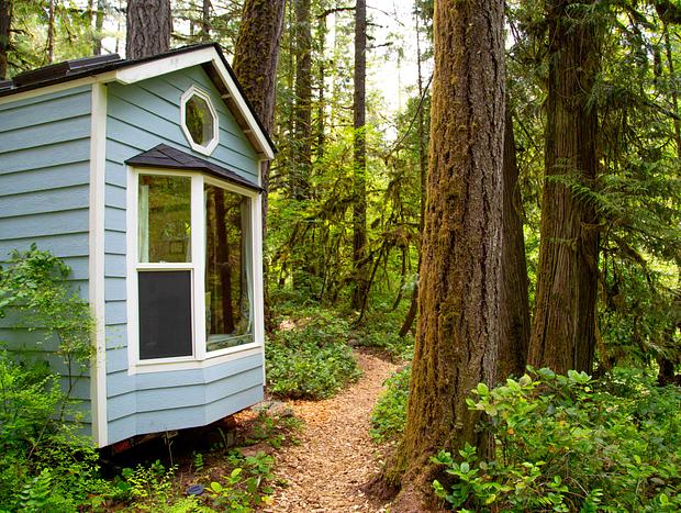 Photo 12 for Trout Creek Tiny Home - Cedar Hot Tub & Sauna