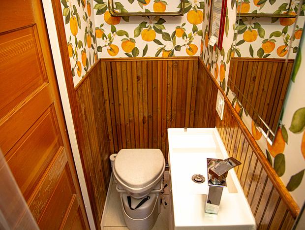 Photo 25 for Trout Creek Tiny Home - Cedar Hot Tub & Sauna