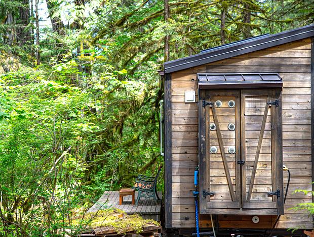 Photo 10 for S'More Tiny Home on River and Cedar Bath House