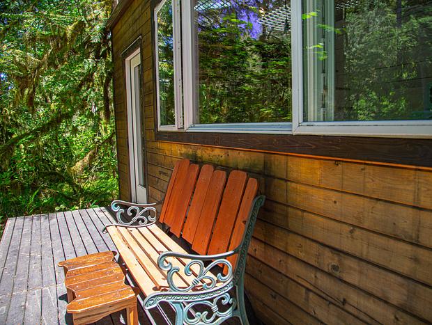 Photo 7 for S'More Tiny Home on River and Cedar Bath House
