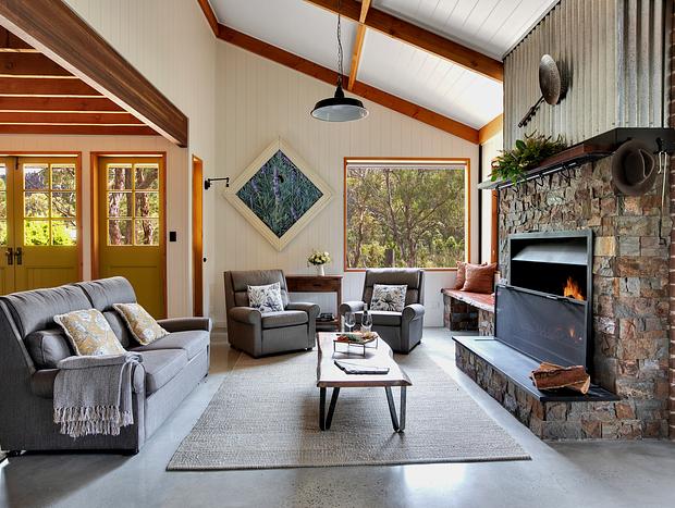 Photo 8 for Long Alley Barn - Peaceful Bushland Retreat