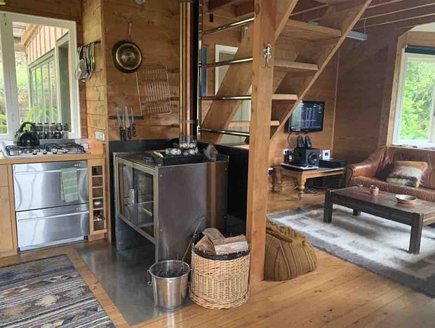 Photo 12 for The Whaler's Cottage - Great Barrier Island