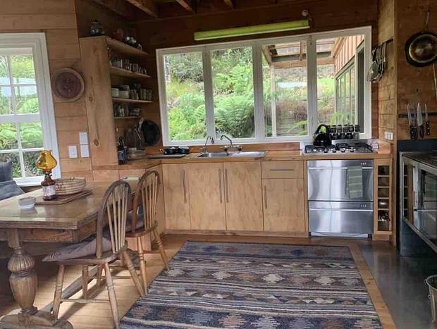 Photo 10 for The Whaler's Cottage - Great Barrier Island