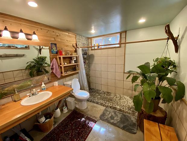 Photo 8 for Futuristic Forest Find - Jupe Cabin 3 With Hot Tub Sauna