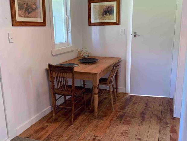 Photo 12 for Paratu Farm Cottage In A Quiet Rural Setting