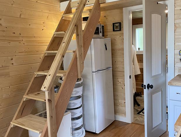 Photo 22 for Tiny House The Cat Perch