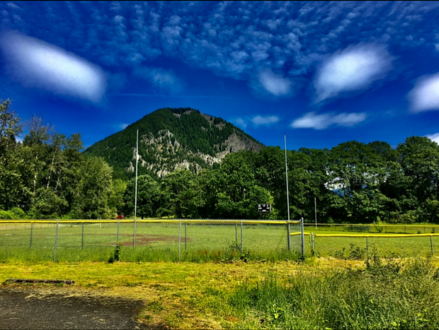 Photo 10 for Cozy Base Camp For Your Adventures In The Gorge