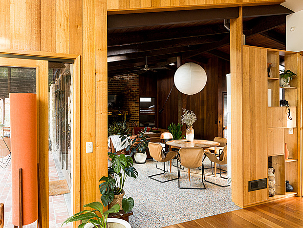 Photo 5 for Mid Century Bush Retreat
