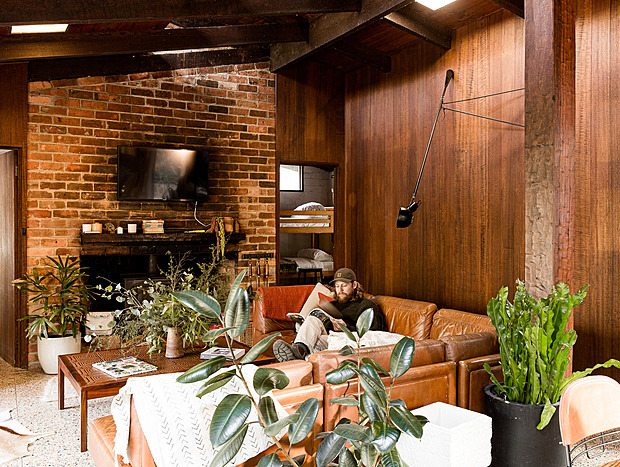 Photo 6 for Mid Century Bush Retreat