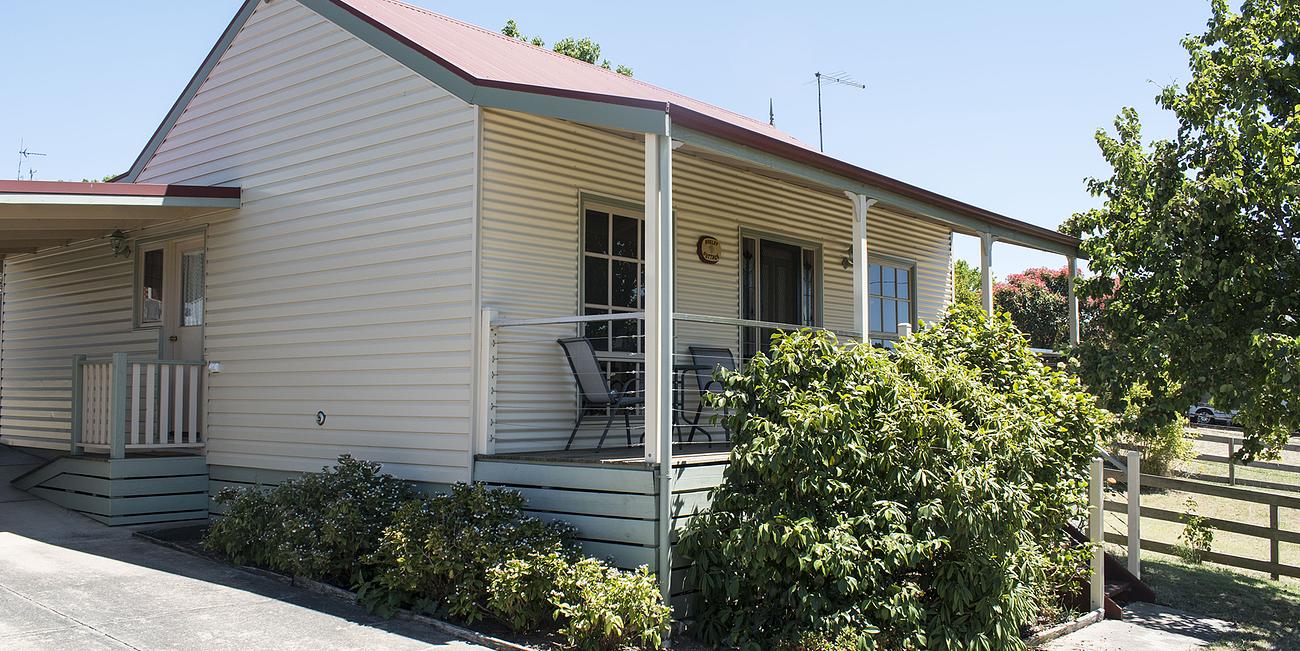 Aveley House for Rent in Daylesford, Goldfields, VIC, AU Riparide