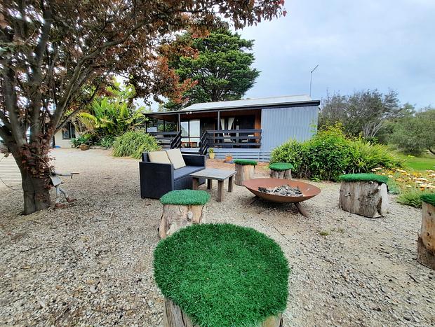 Photo 4 for The Back Beach Cabin