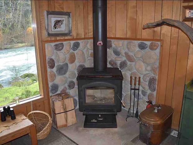 Photo 7 for Sol Duc Riverside Retreat
