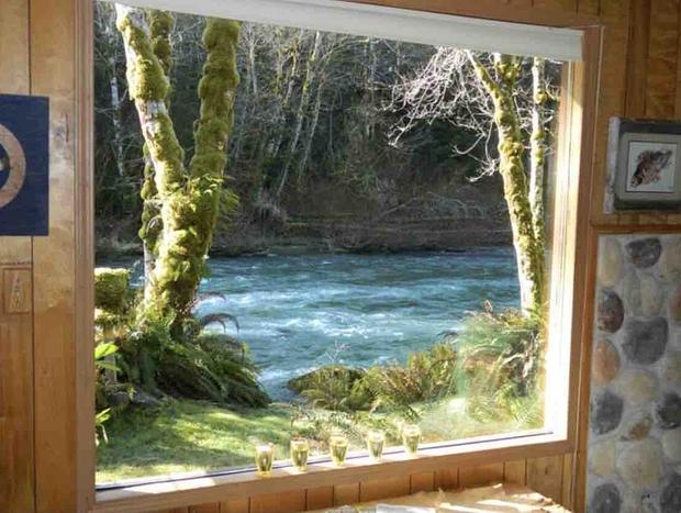 Photo 17 for Sol Duc Riverside Retreat