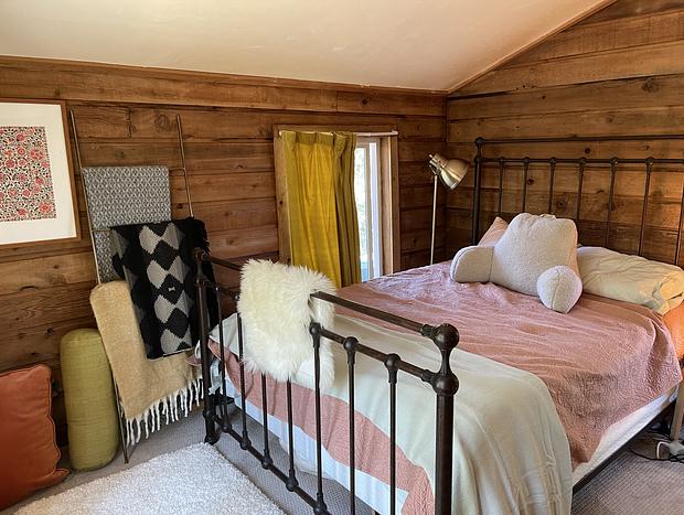 Photo 7 for Cozy and Rustic Cabin- Explore the Columbia Gorge