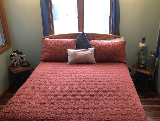Photo 15 for Pet-friendly Govy Mountain Chalet