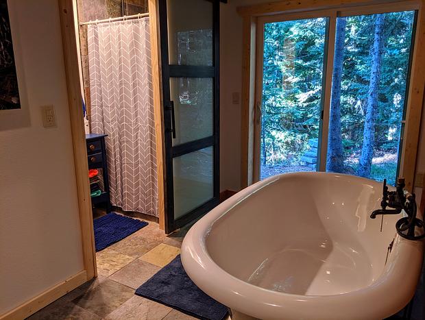 Photo 38 for Pet-friendly Govy Mountain Chalet