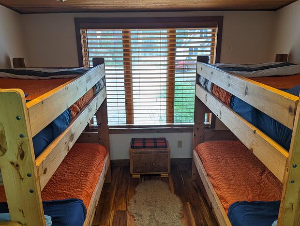 Photo 22 for Pet-friendly Govy Mountain Chalet