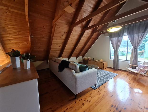 Photo 5 for Farmstay - Expansive Views & Custom Bar