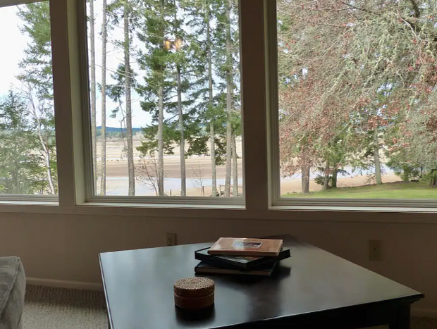 Photo 11 for L & D North House - A Serene Waterfront Getaway