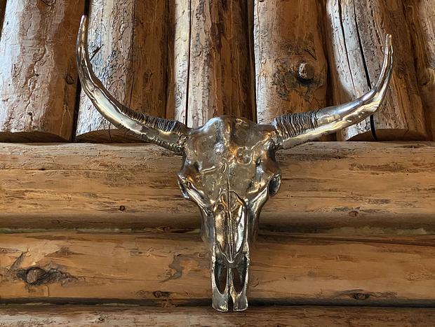 Photo 71 for Beautiful Log Home Outside of Sisters