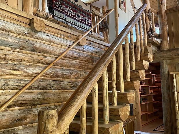 Photo 27 for Beautiful Log Home Outside of Sisters