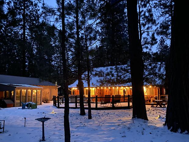 Photo 6 for Beautiful Log Home Outside of Sisters