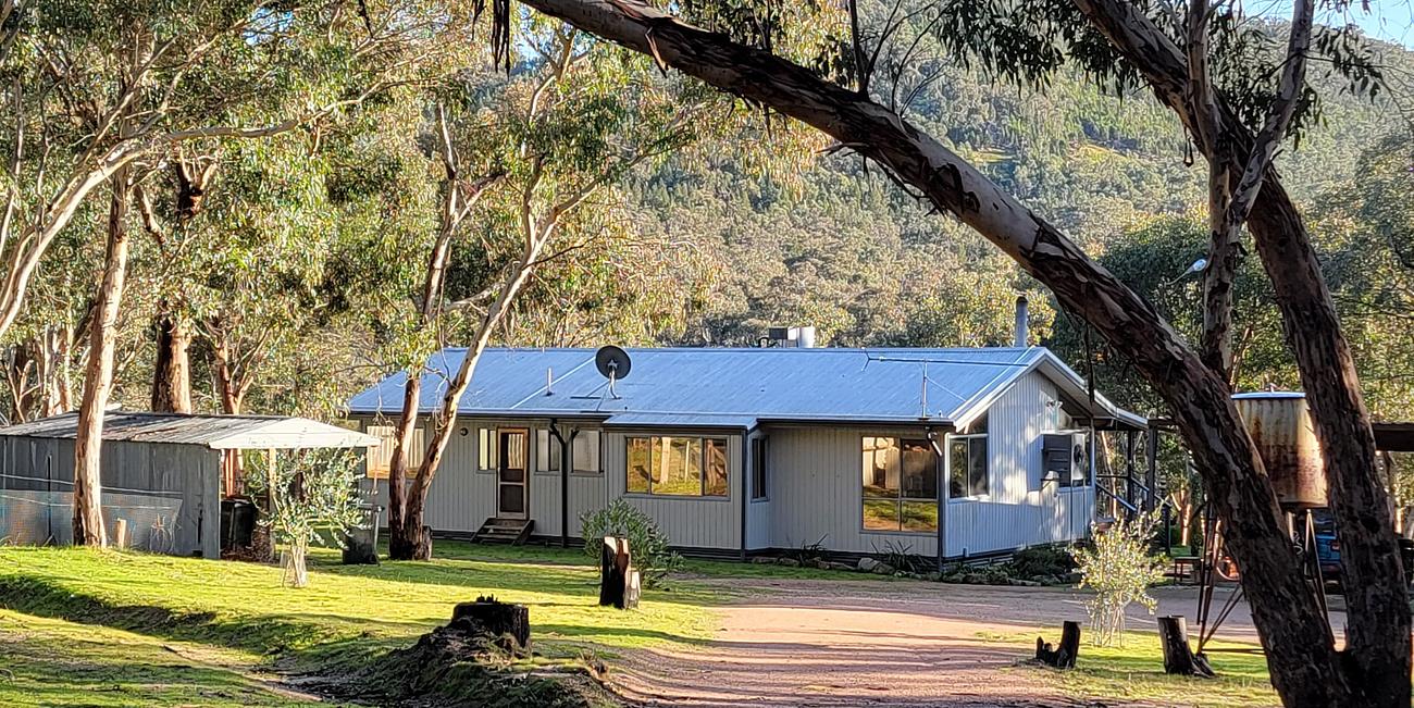 Mittagong Talia Off Grid secluded getaway House for Rent in