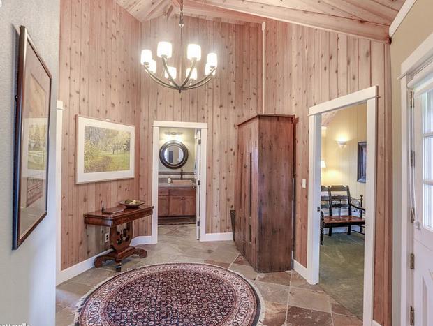 Photo 6 for Private And Serene - Wine Country Cottage