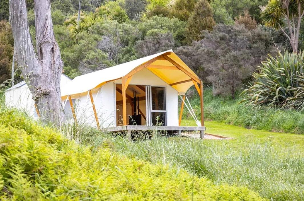 Seaside Canopy Glamping Tent Harbour Access Ohope Beach Glamping for Rent in Whakatane, Bay of
