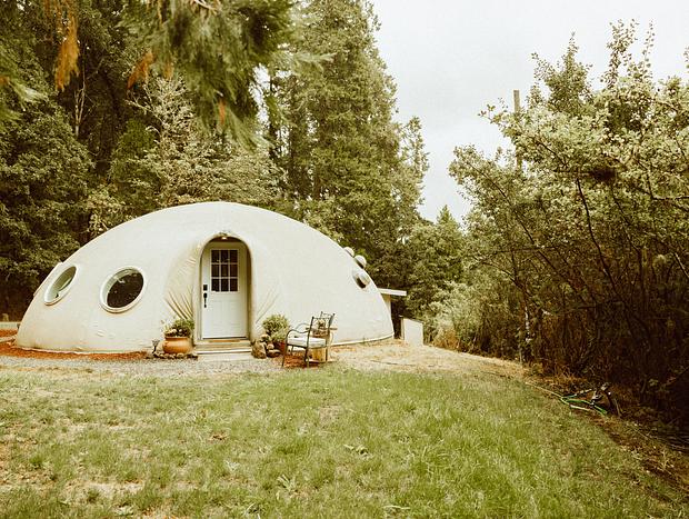 Photo 12 for Romantic Couples Stay in a Hobbit Dome