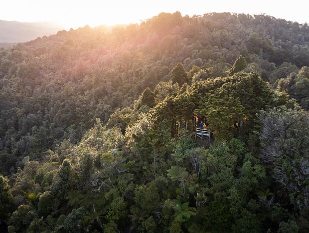 Photo 31 for Romantic Retreat in Matakana