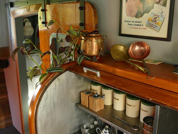 Photo 9 for Red Hill Boat - Luxury Wartime Boat On Land