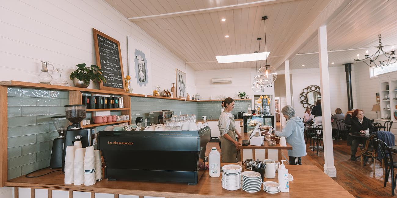 Tea Tree Hill Beach Shack Beach house for Rent in Venus Bay