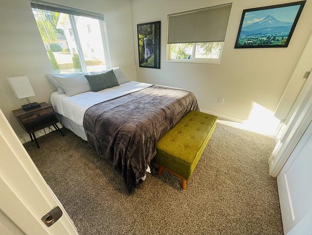 Photo 20 for The Silverton Getaway Cottage - Modern Oregon Charm