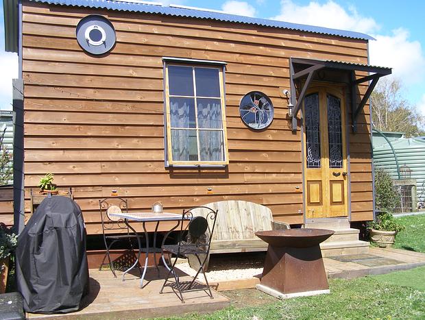 Photo 5 for Cosy Tiny Farm Stay near Loch & Rail Trail