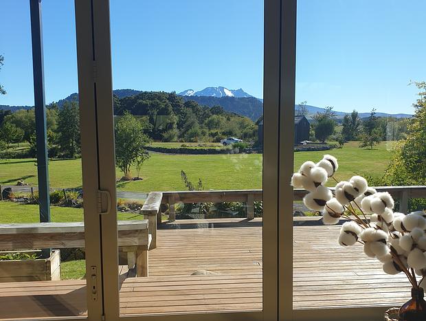 Photo 8 for Modern home w/ mountain views, spa & space galore!