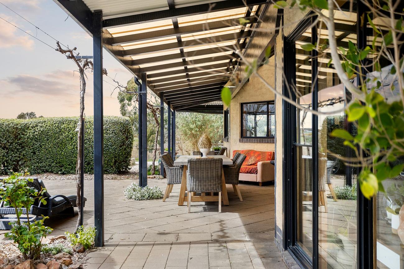 275 Zig Zag Stunning country property with amazing views Eco house