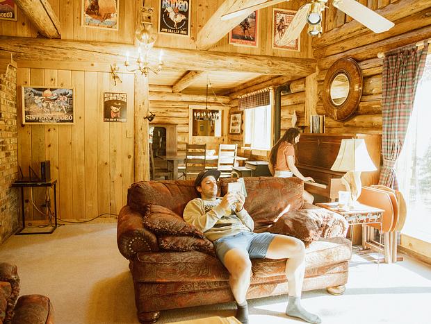 Photo 3 for Cozy Cabin Weekend in Sisters, Oregon
