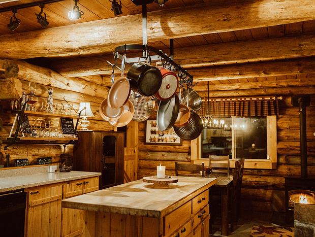 Photo 5 for Cozy Cabin Weekend in Sisters, Oregon