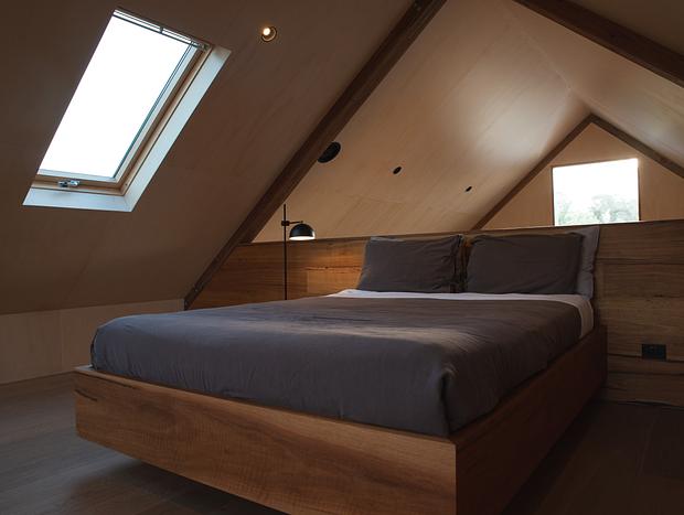 Photo 14 for Getaway High in The Loft