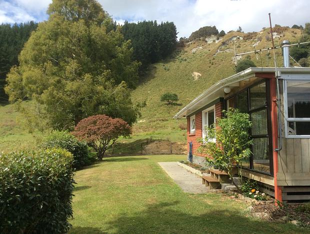 Photo 11 for Stunning Country Views Of Tranquil Paradise