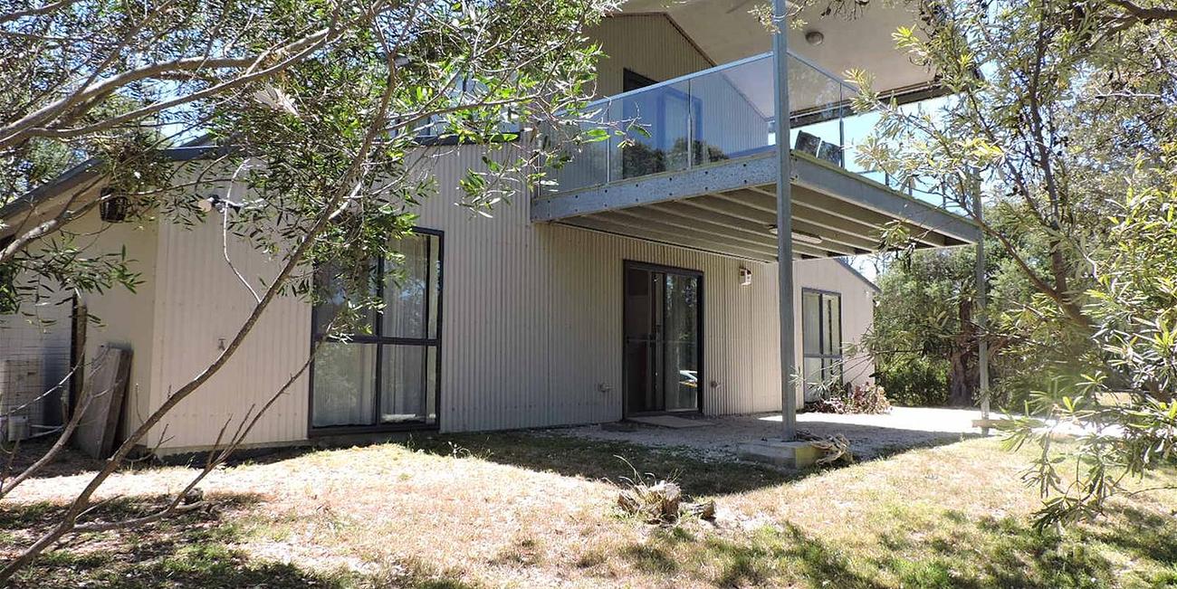 Paradise On The Boulevard Beach Holiday Home House for Rent in