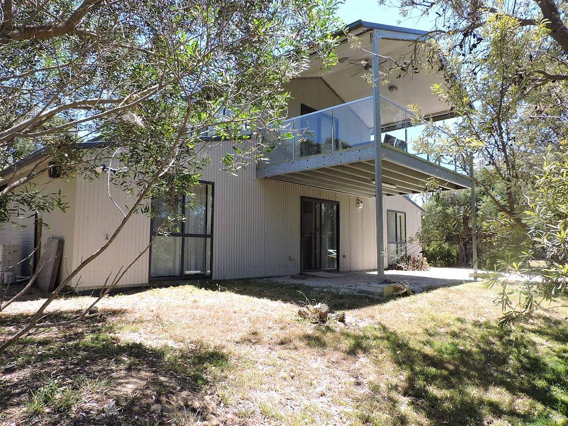 Paradise On The Boulevard Beach Holiday Home House for Rent in