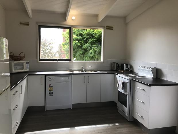 Photo 7 for Beachgrove Cottage at the Ninety Mile Beach